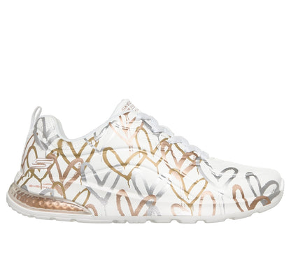 WHITE / GOLD,6.0,Medium